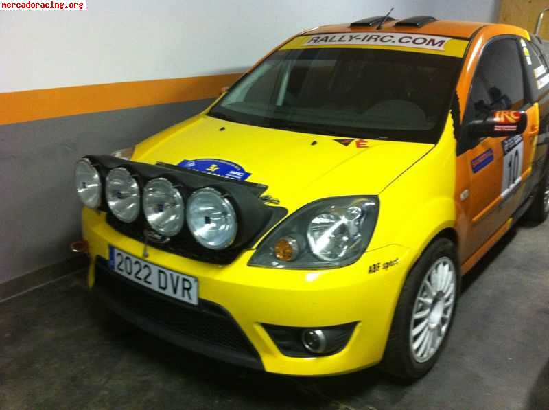 Vendo o alquilo ford fiest st
