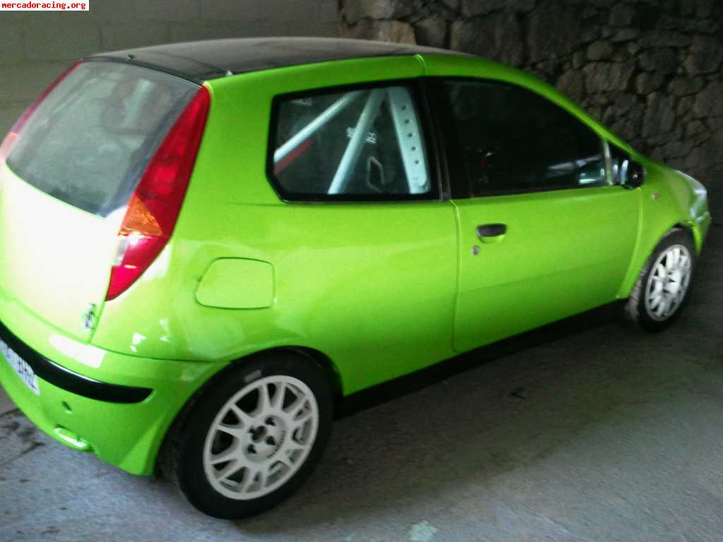 Se vende o cambia por coche superior fiat punto grupo a. 