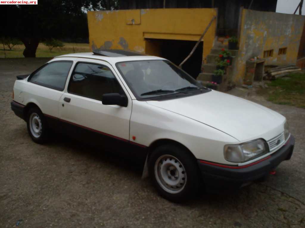 Urge venta ford sierra 2.0 is