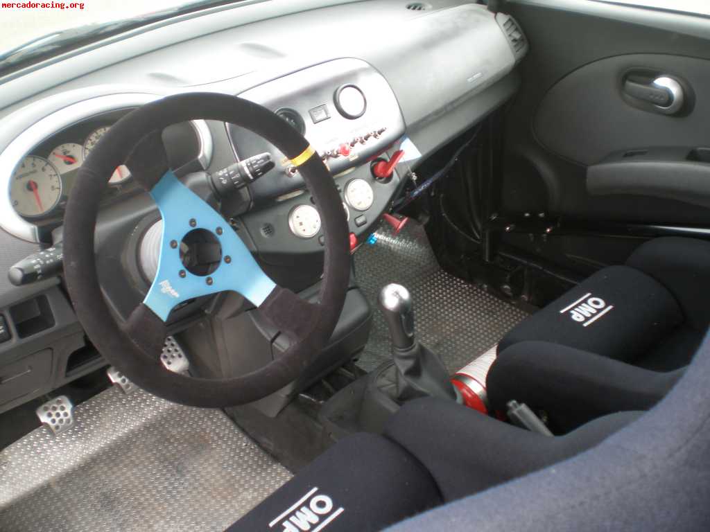 Nissan micra 1.6 sr     ((oferton))
