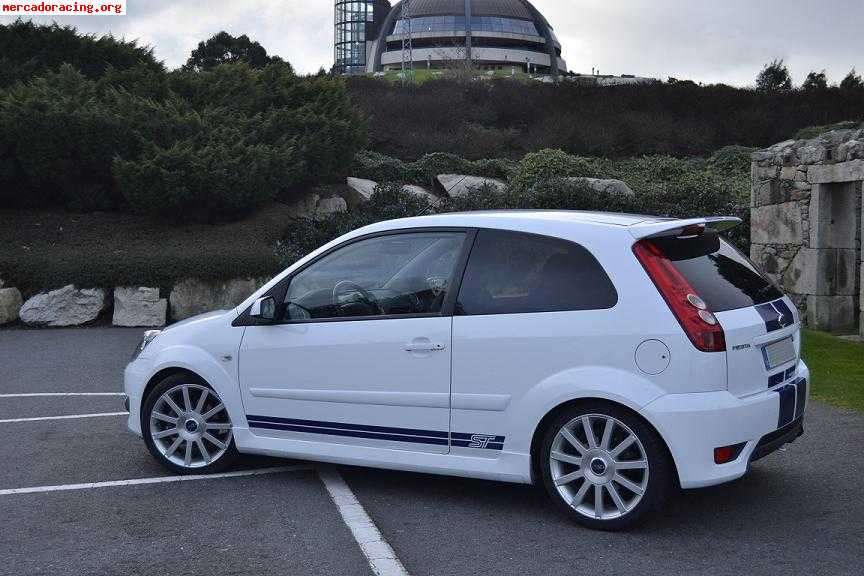 Ford fiesta st 2.0