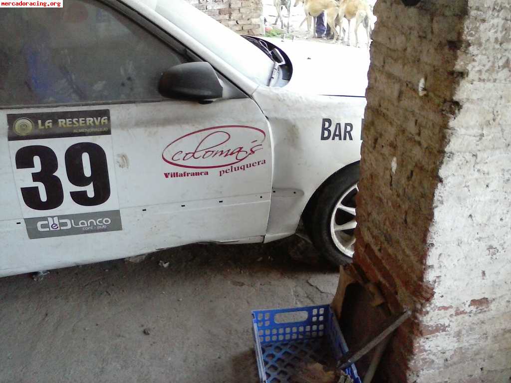 Se vende hyundai accent copa 1.6 16v con siniestro y alfa ro