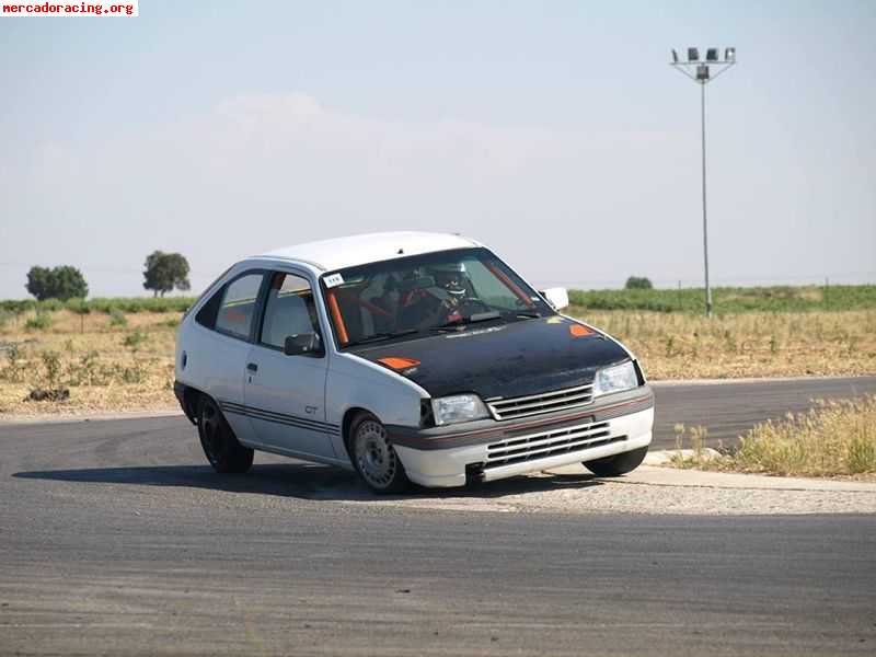 Vendo o cambio dos opel kadetts e