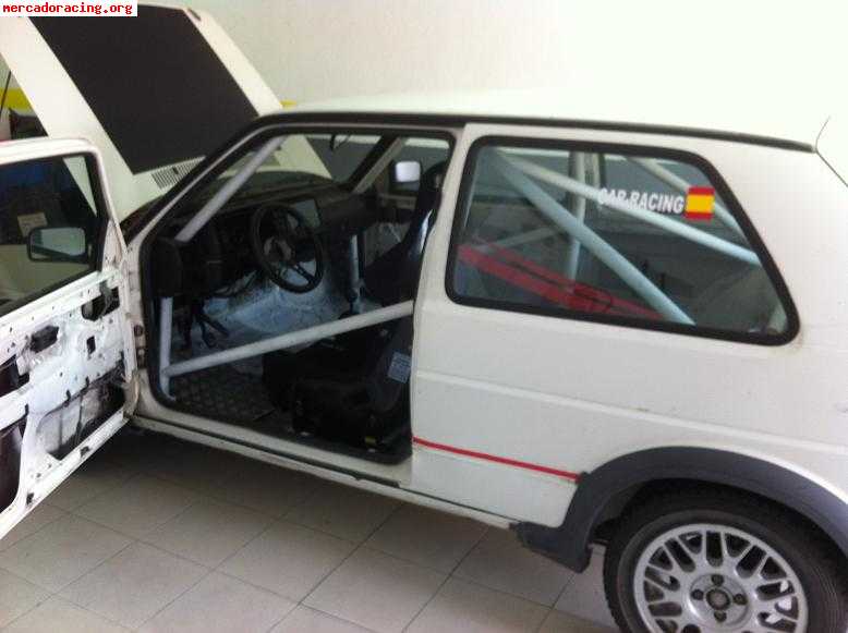 Golf gti 1.8  1500 €!!!!!!