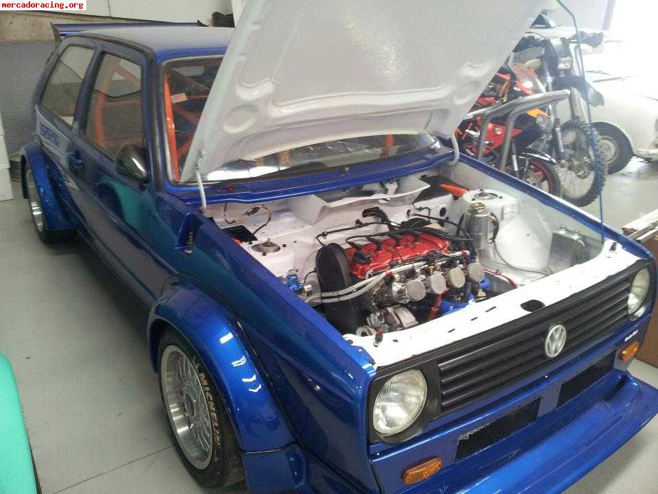 Se vende golf ii o cambio por vehiculo clasico