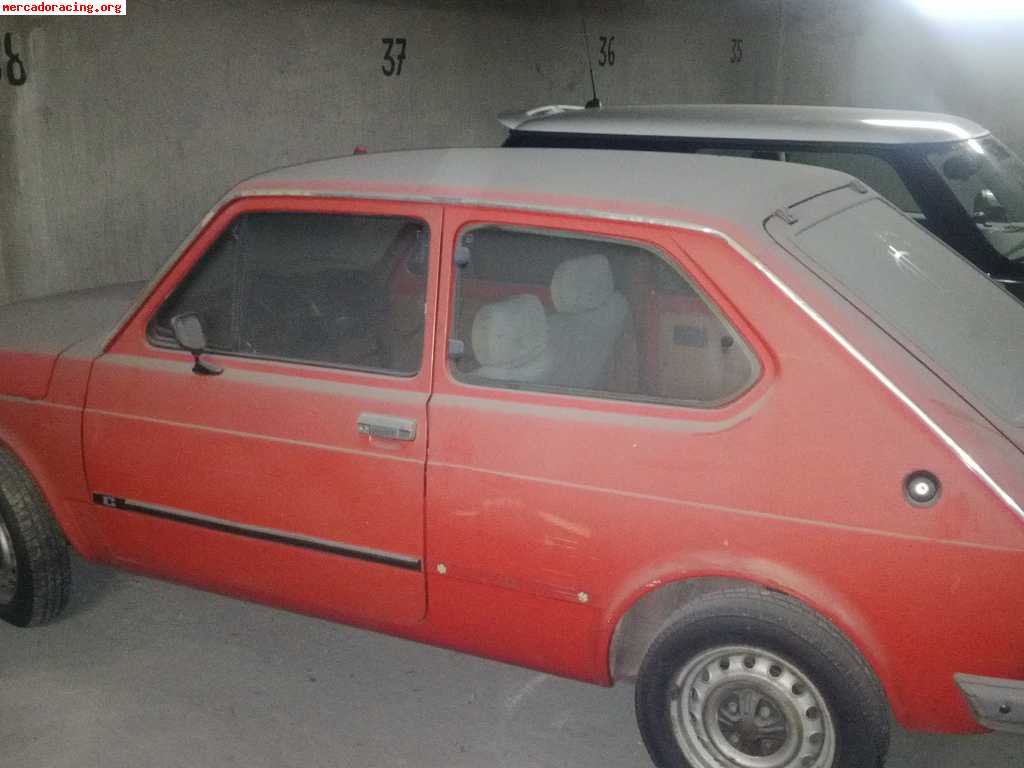 Seat 127. año 1978.   precio 1250€