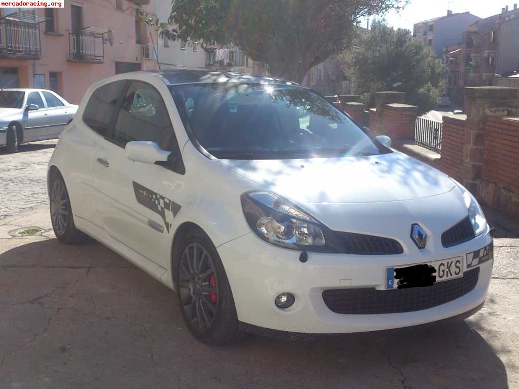 Clio sport r27 f1 team  edicion limitada