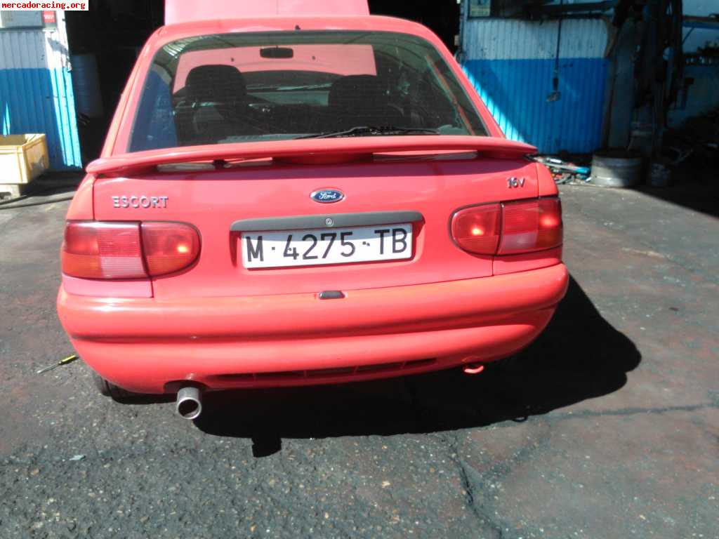 Ford escort 1.8 16v