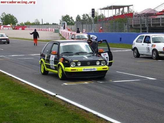 Volkswagen mk2 copa doga con documentacion de rallys.