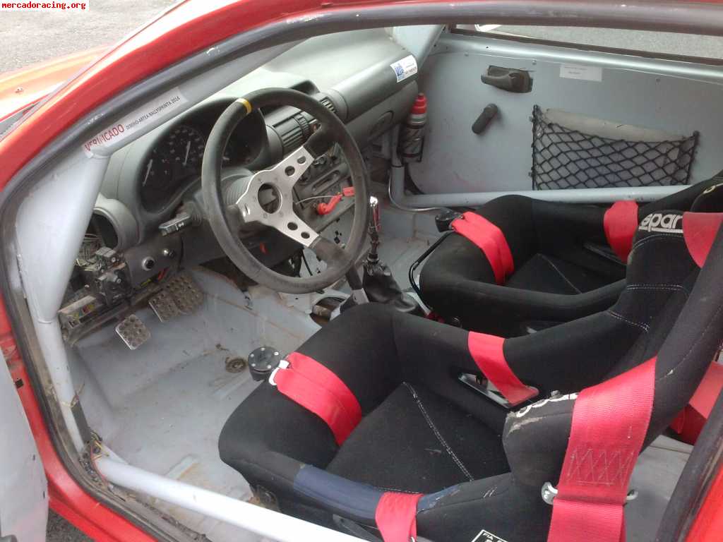 Se vende corsa b 20 16v para tierra