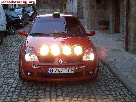 Vendo clio f-2000 estrecho