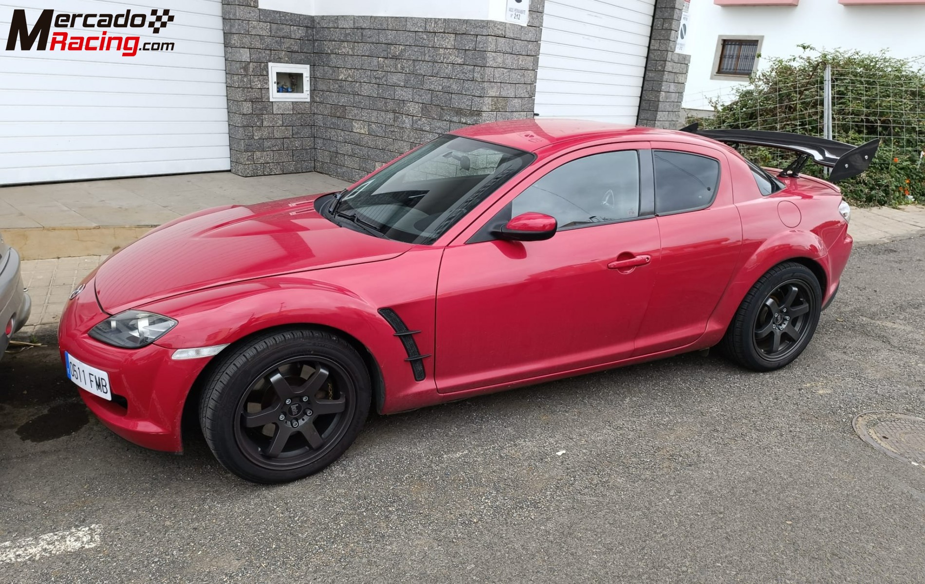 2 mazda rx8, uno de rallys y otro de calle