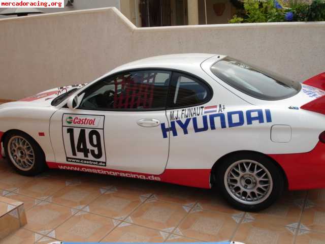 Hyundai coupe 2.0 de competicion