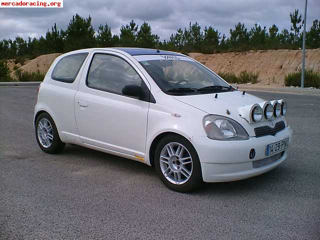 Vendo toyota yaris cup