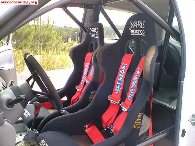 Vendo toyota yaris cup