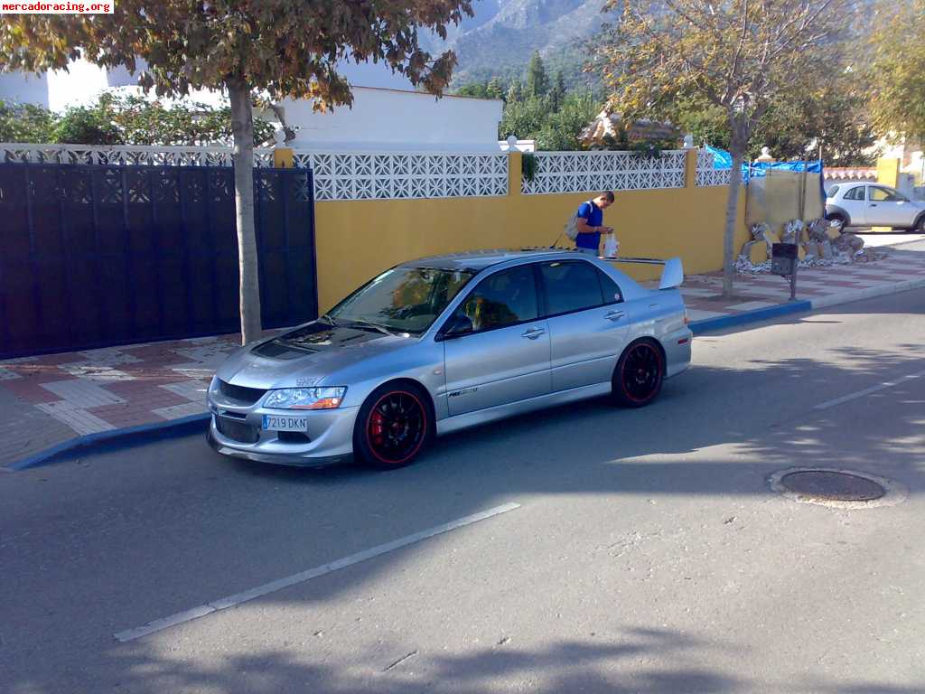 Mitsubishi lancer evo viii 