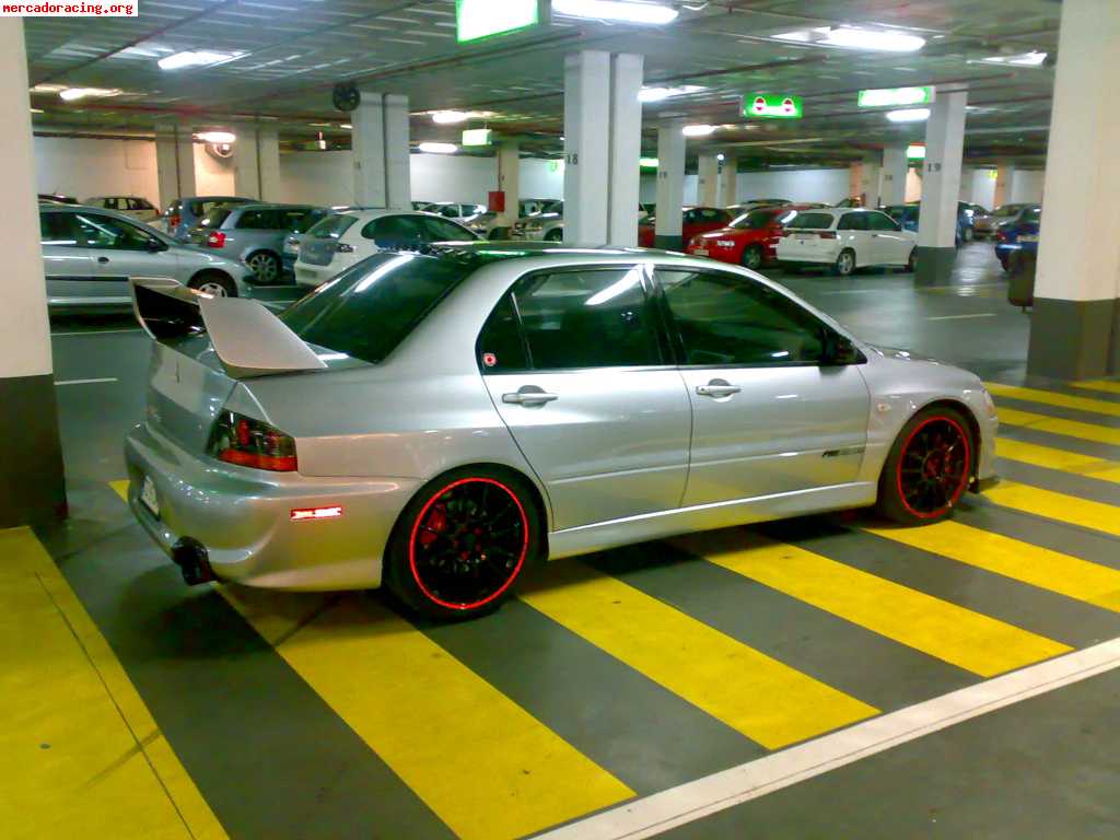 Mitsubishi lancer evo viii 