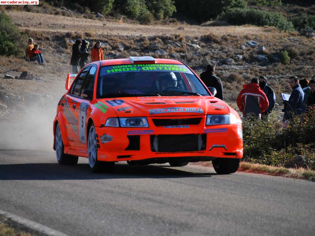 Se vende o se cambia mitsubishi evo vi gr a coche campeon