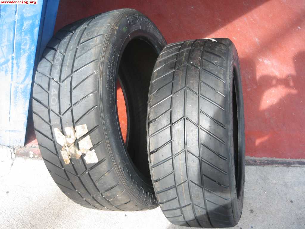 Se venden 2 ruedas kumho 