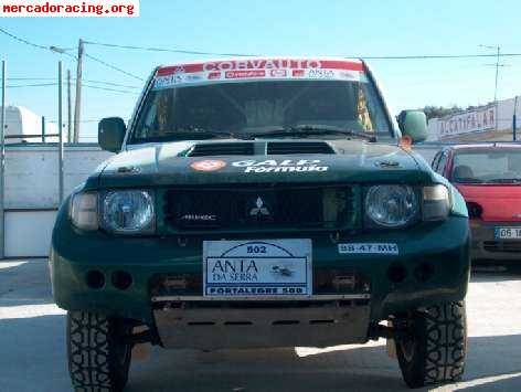 Mitsubishi montero evo (t1)