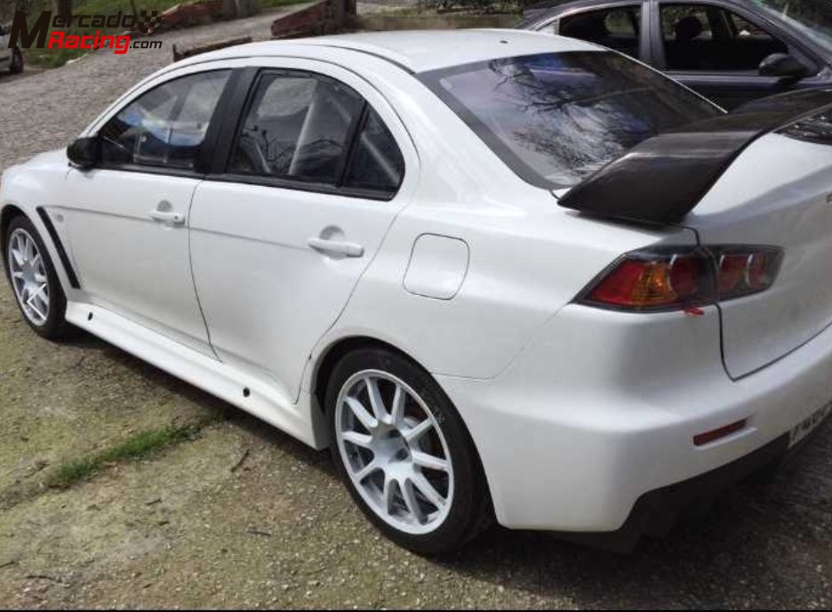 Mitsubishi lancer evo x con secuencial tope grupo n+