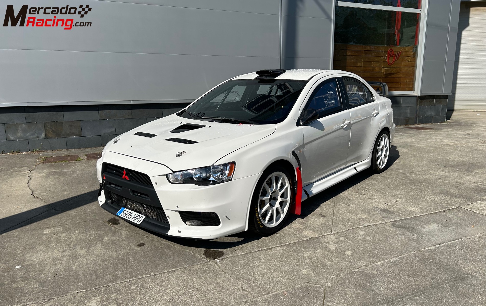 Mitsubishi evo x r4