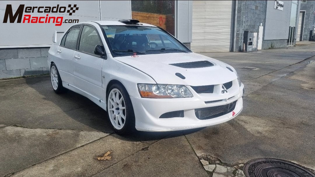 Mitsubishi evo8 gra