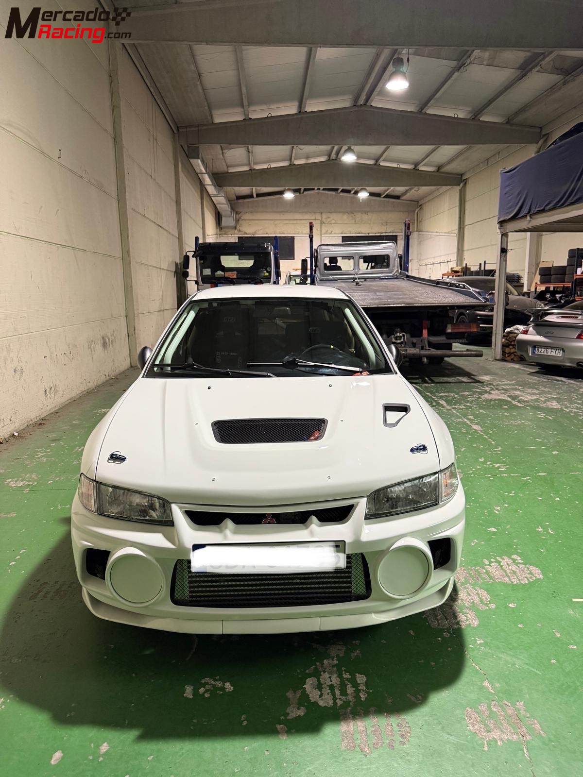 Mitsubishi lancer evo iv 