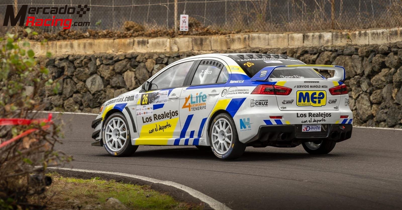 Mitsubishi lacer evo x