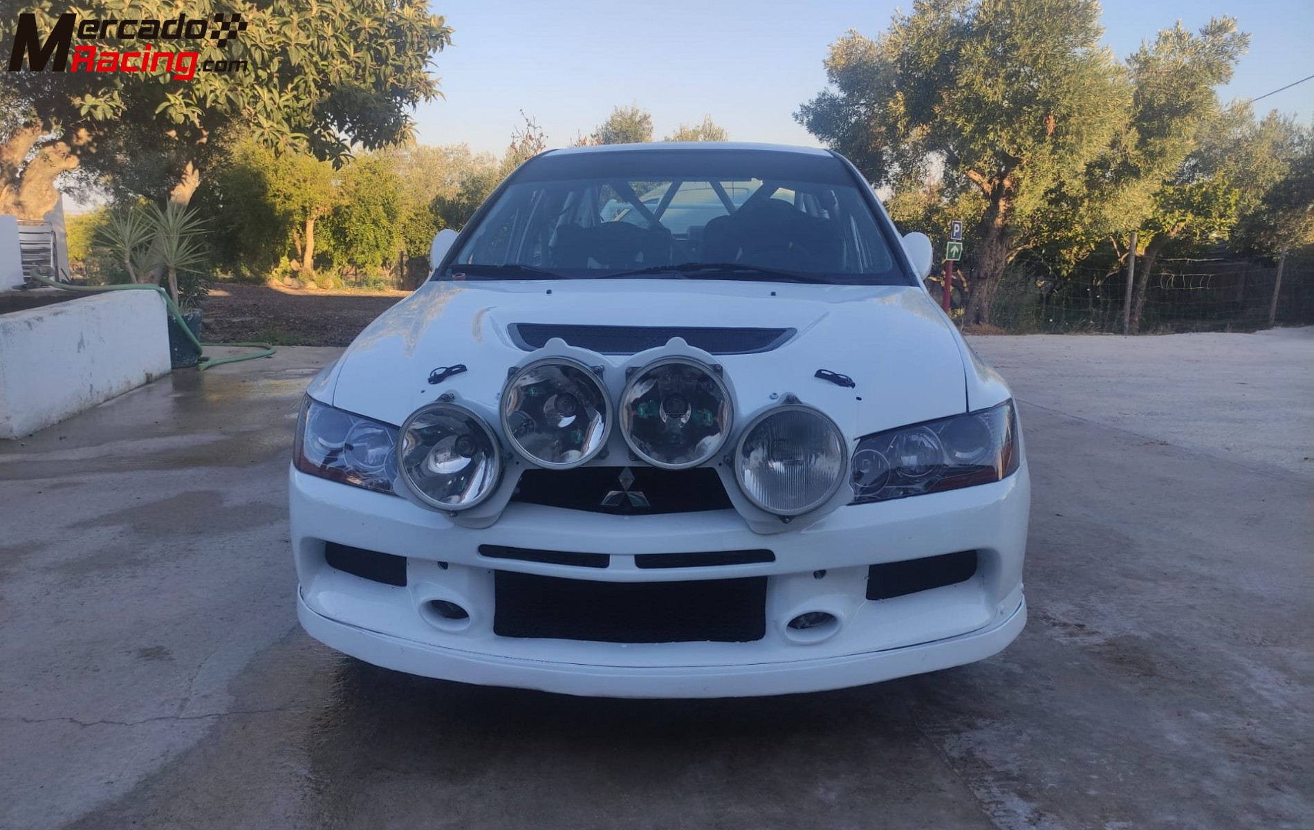 Mitsubishi evo ix tierra y asfalto