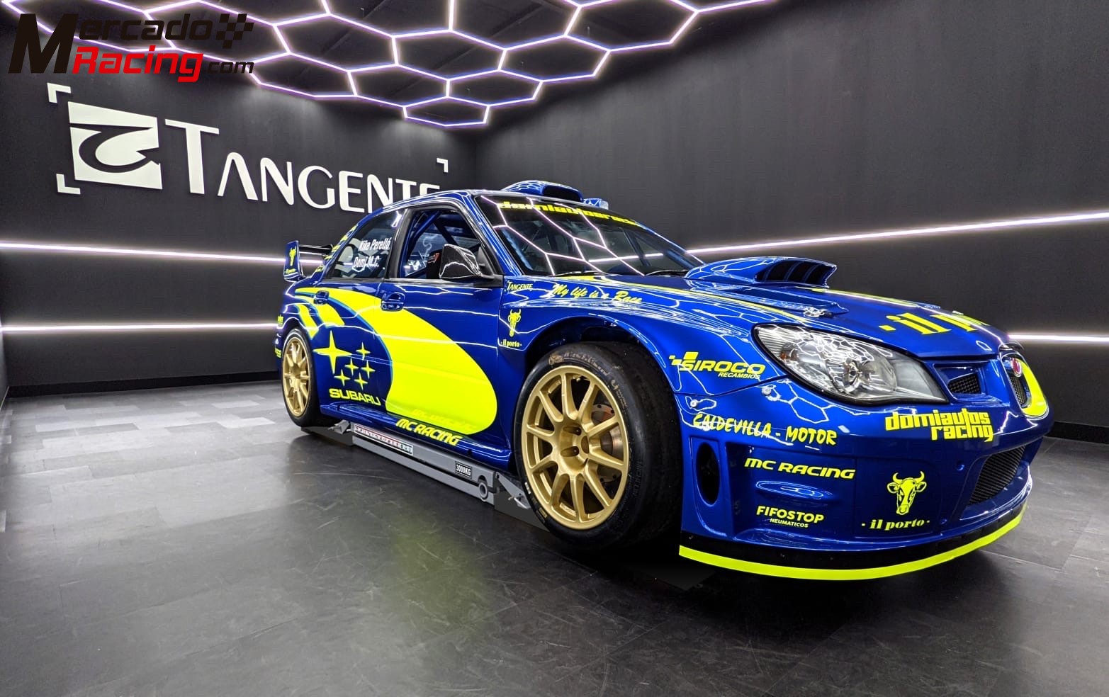 Subaru wrc world rally car n12 réplica