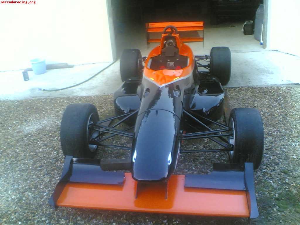  formula renault 2000. 180cv .recien revisado. acepto cambio