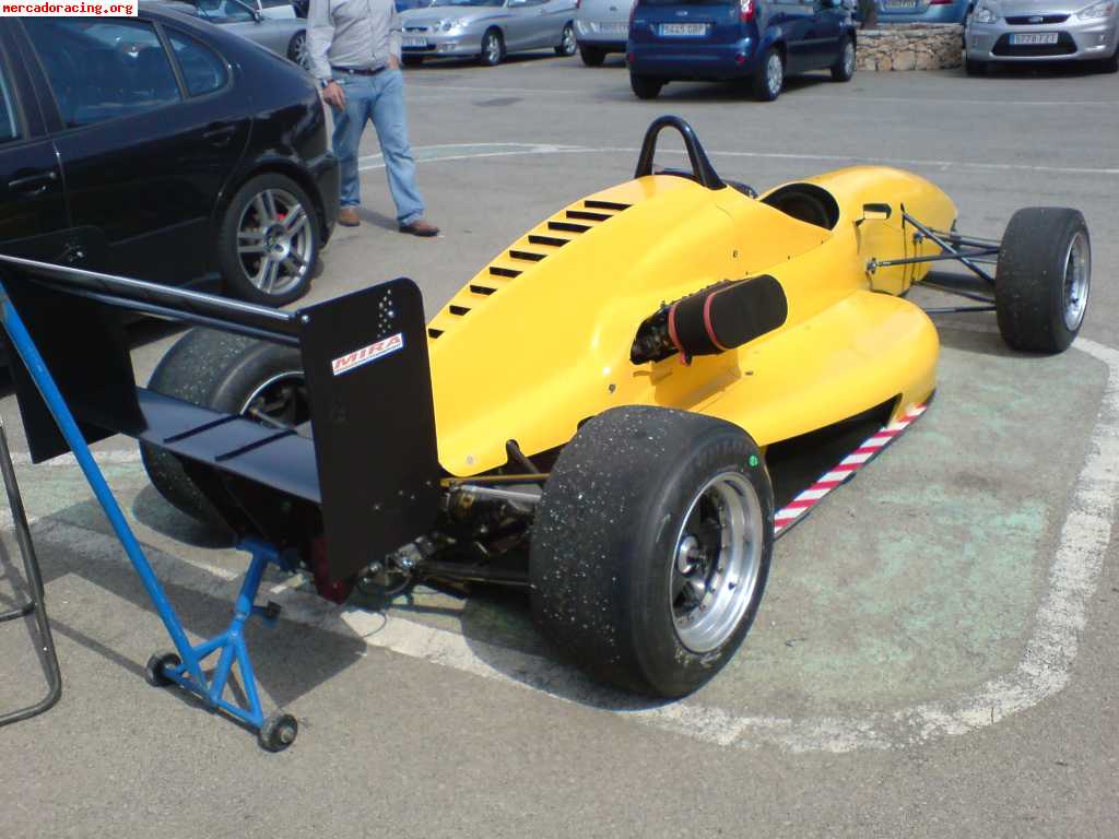 Formula supertoyota tom s 