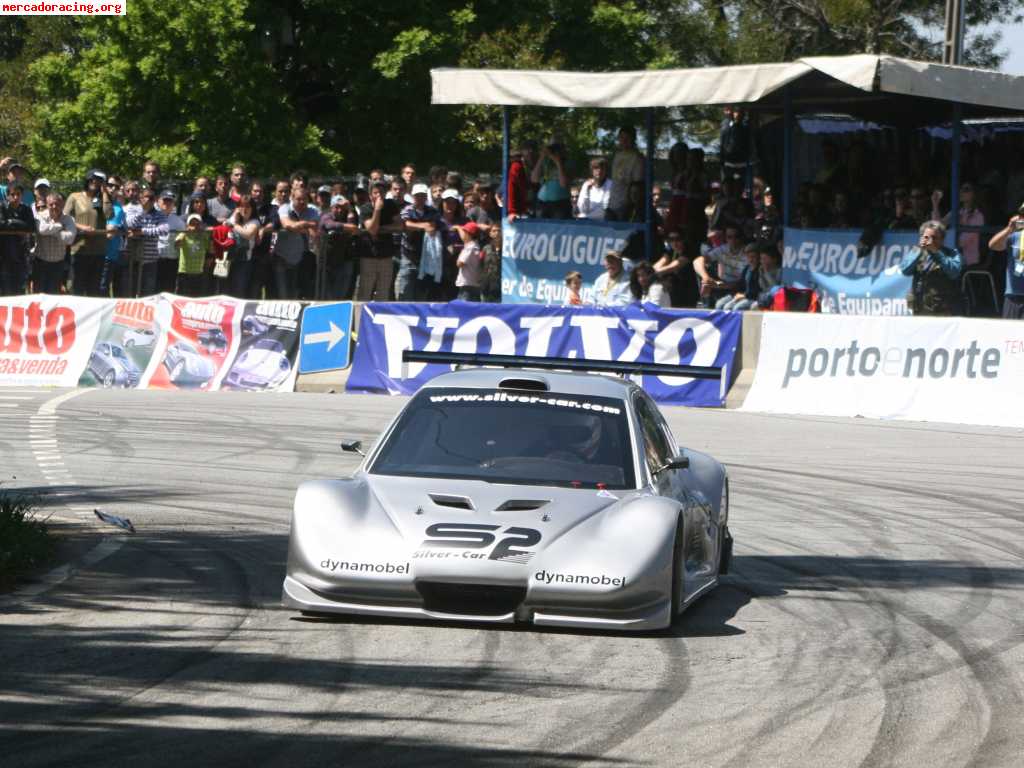 Coche oficial de pedro roca silver car