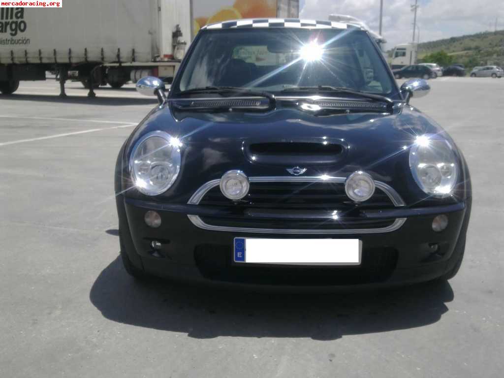 Se vende o cambia por cm  mini cooper s