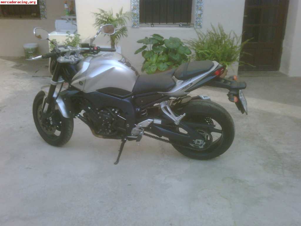 Se cambia por speed car o similar yamaha fz1