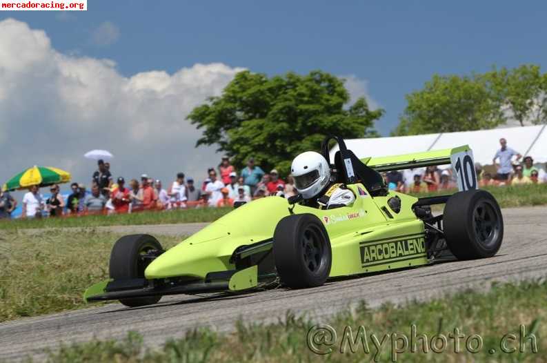 Se vende formula monoplaza arcobaleno motor gsxr 1000 k8