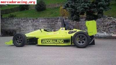 Se vende formula monoplaza arcobaleno motor gsxr 1000 k8
