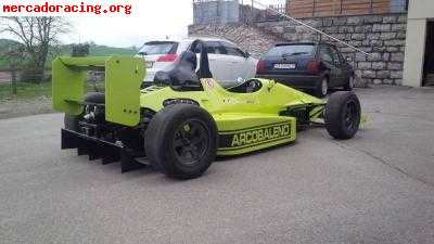 Se vende formula monoplaza arcobaleno motor gsxr 1000 k8