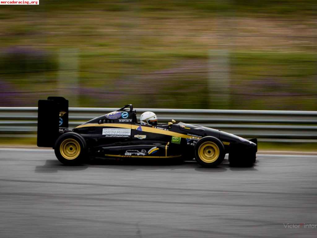 Formula renault con remolque vendo o cambio