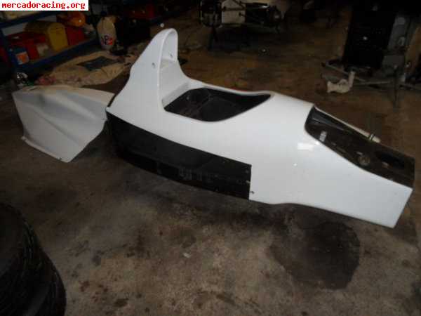 Recambios para reynard formula 3000