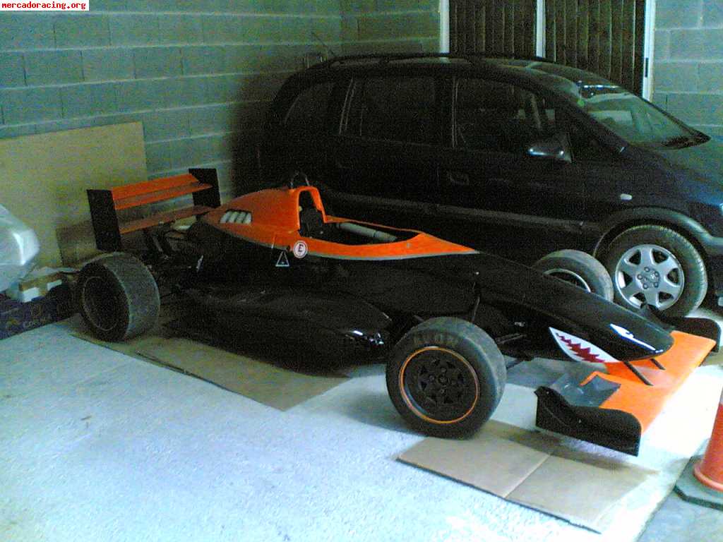 ¡oportunidad!  formula renault 2.0 . solo 14000€. acepto cam