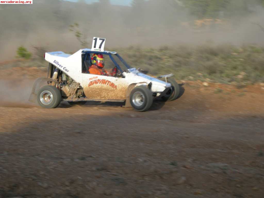 Se vende car cross silver car