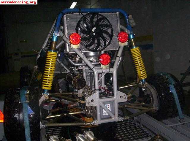 Se vende demon car de competicion,se aceptario quads como pa