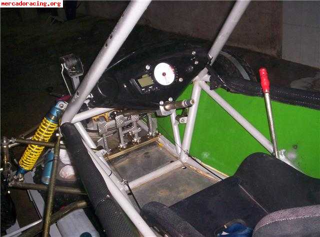 Se vende demon car de competicion,se aceptario quads como pa