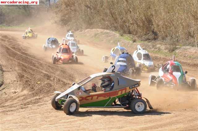 Speed car xtrem 08. acepto kart a cambio o precio a convenir