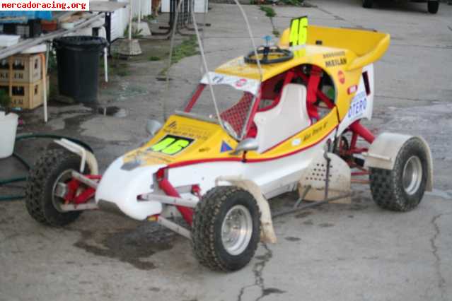 Se vende kart cross prm original. 