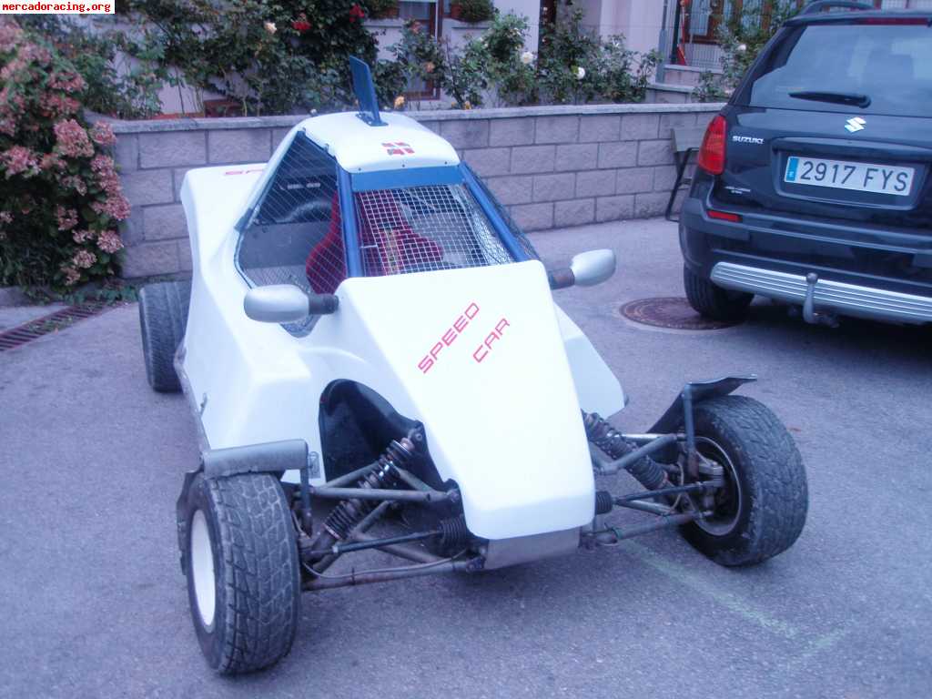 Se vende o cambia speedcar con remolque cerrado 