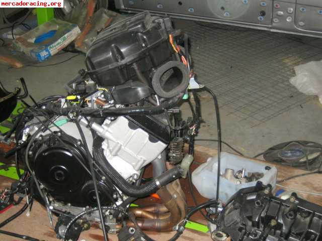 Oportunidad!!!!motor  gsxr 600 k7