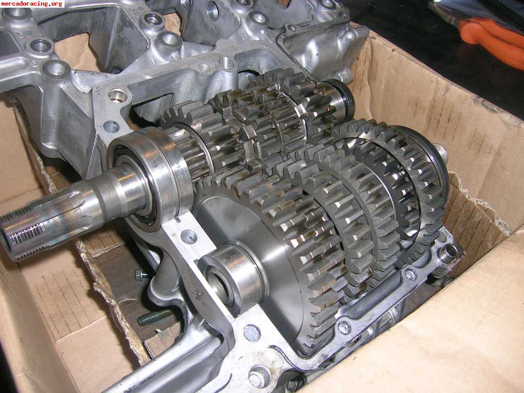 Despiece de motor suzuki gsx 2004 inyección procedente de mo